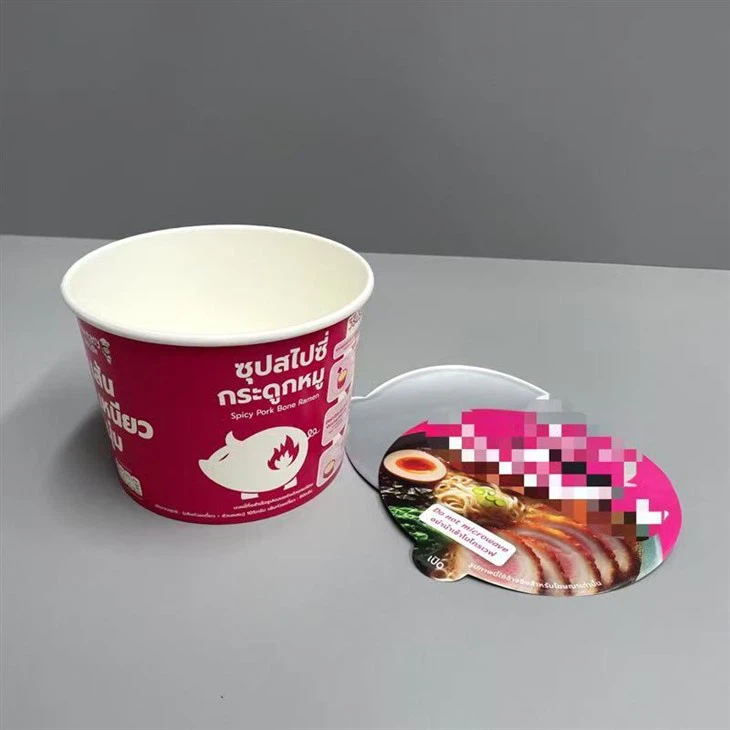 noodle cup with peelable lid
